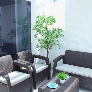 https://aircon-las-americas-2min-off-a-beach-1-bedrm-wifi.tenerifehoteles.net